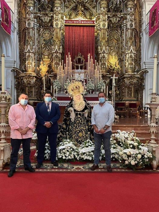VENERACIÓN A MARÍA SANTÍSIMA DE LOS DOLORES